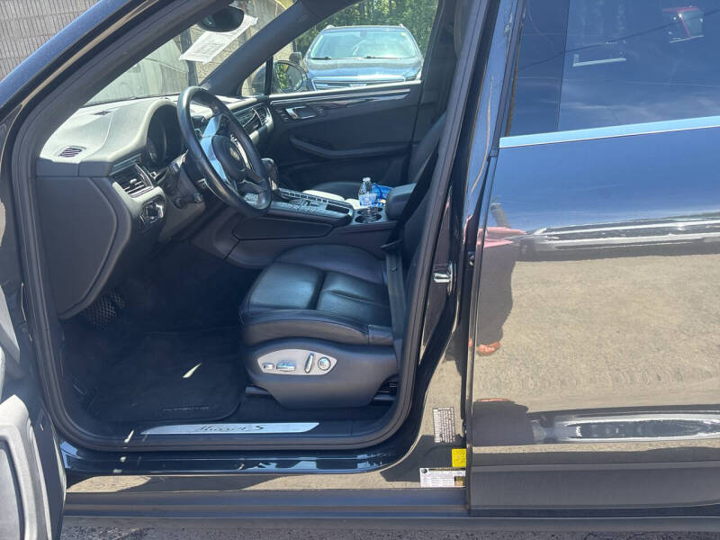 2017 Porsche Macan S