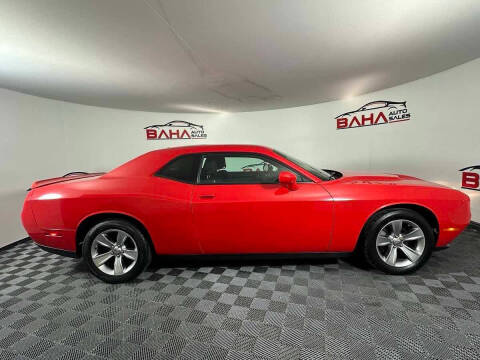 2020 Dodge Challenger SXT