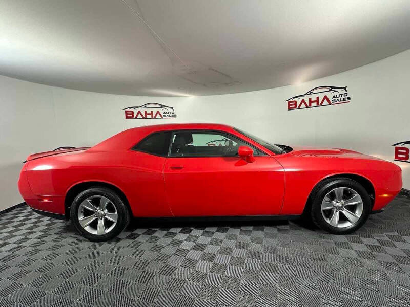 2020 Dodge Challenger SXT