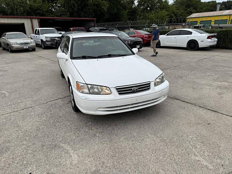 2000 Toyota Camry