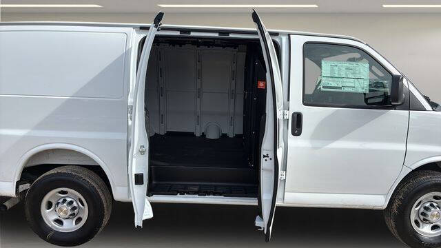 2026 Chevrolet Express 3500