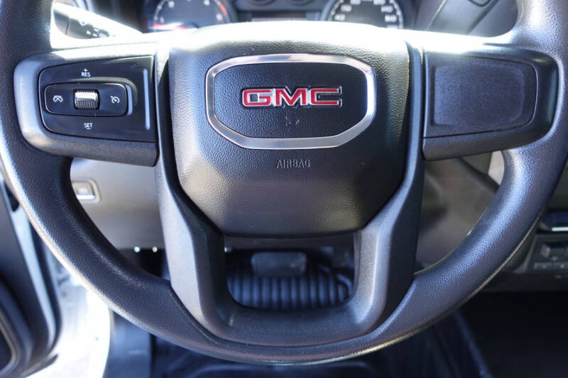 2023 GMC Sierra 2500HD Pro