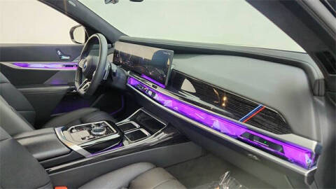 2024 BMW 7 Series 740i