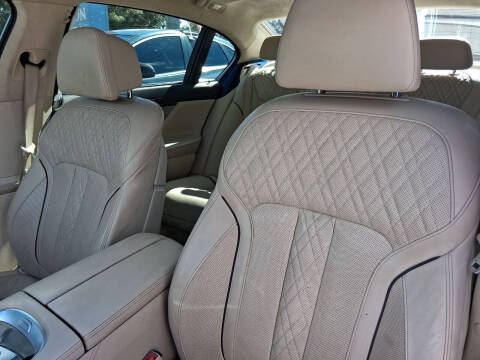 2016 BMW 7 Series 750i xDrive