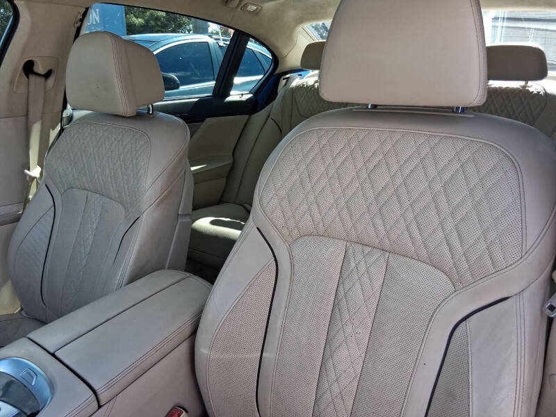 2016 BMW 7 Series 750i xDrive