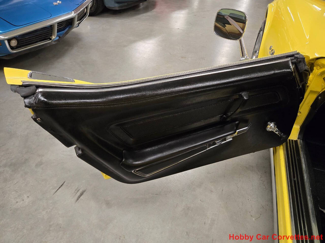 1974 Chevrolet Corvette 73