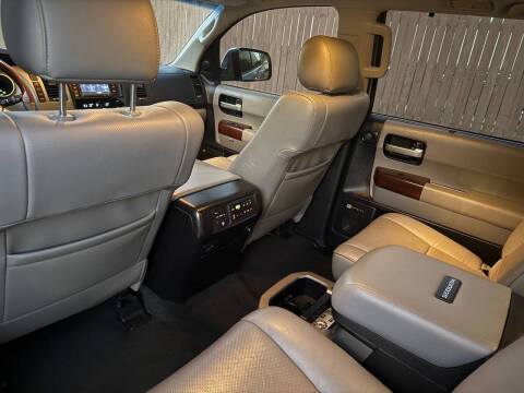 2015 Toyota Sequoia Platinum