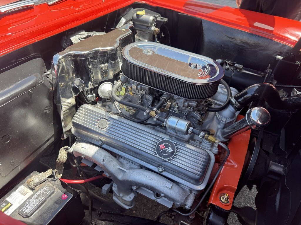 1957 Chevrolet Corvette 25