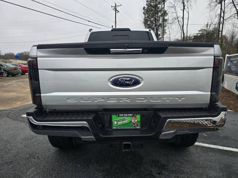 2017 Ford F-350 Super Duty Lariat