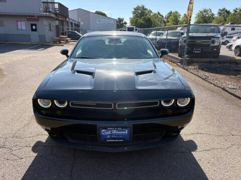 2015 Dodge Challenger SXT