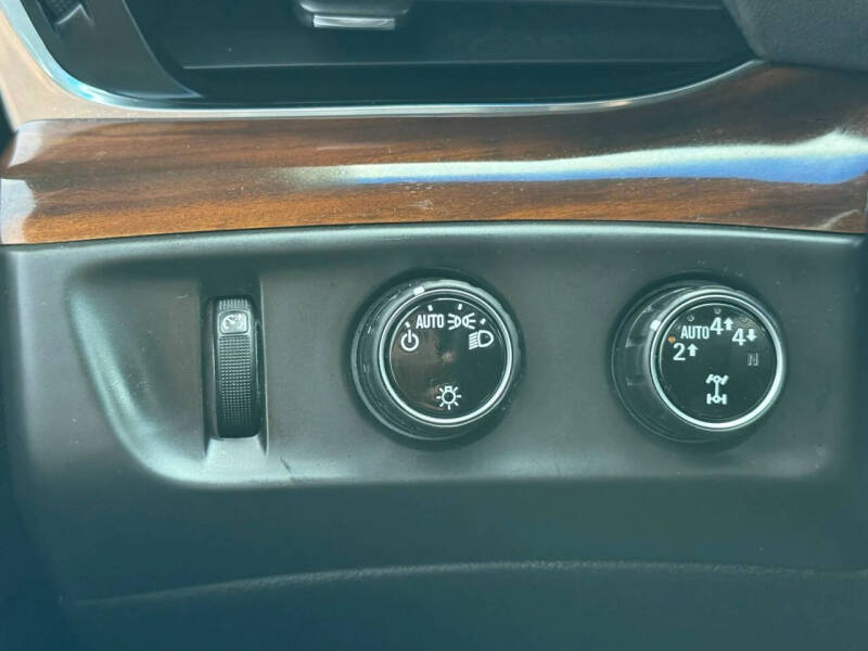 2017 Cadillac Escalade Luxury