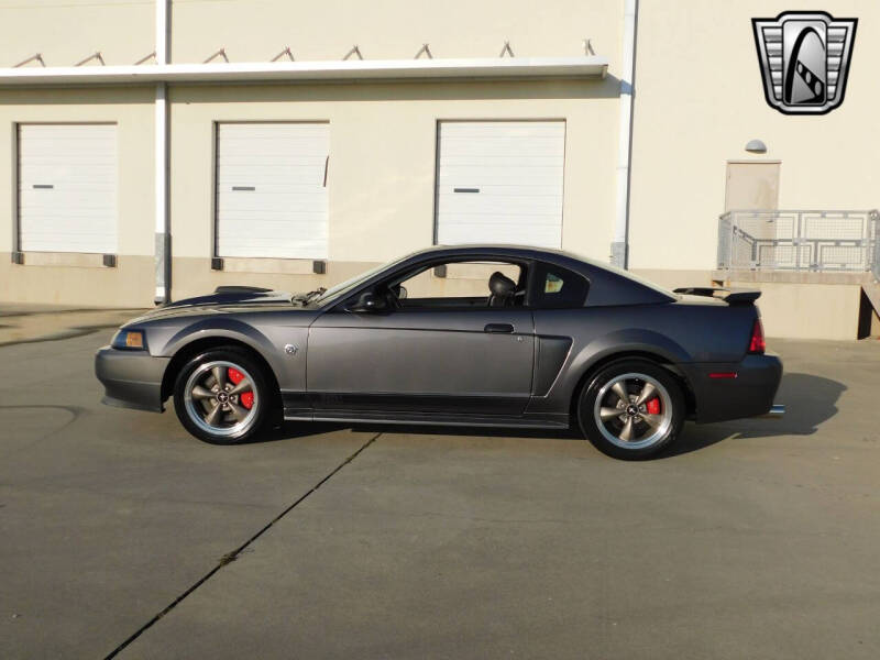 2004 Ford Mustang Mach 1 Premium