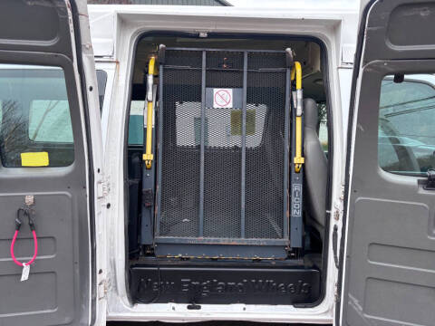 2011 Ford E-Series E-250