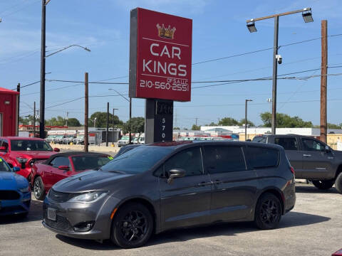 2020 Chrysler Pacifica Touring