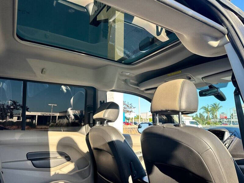 2015 Ford Transit Connect Titanium