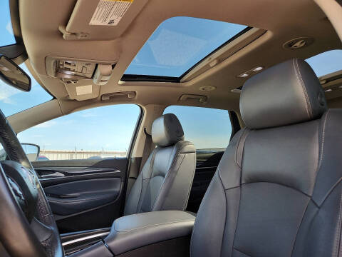 2021 Buick Enclave Essence