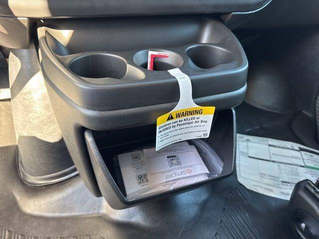 2025 GMC Savana 2500