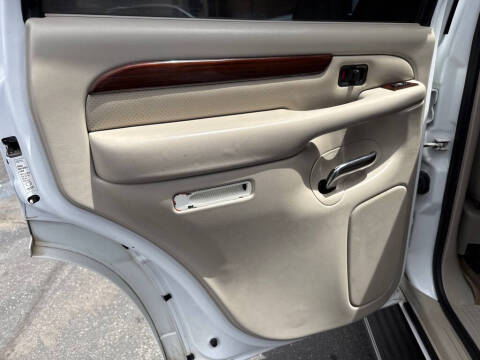 2002 Cadillac Escalade