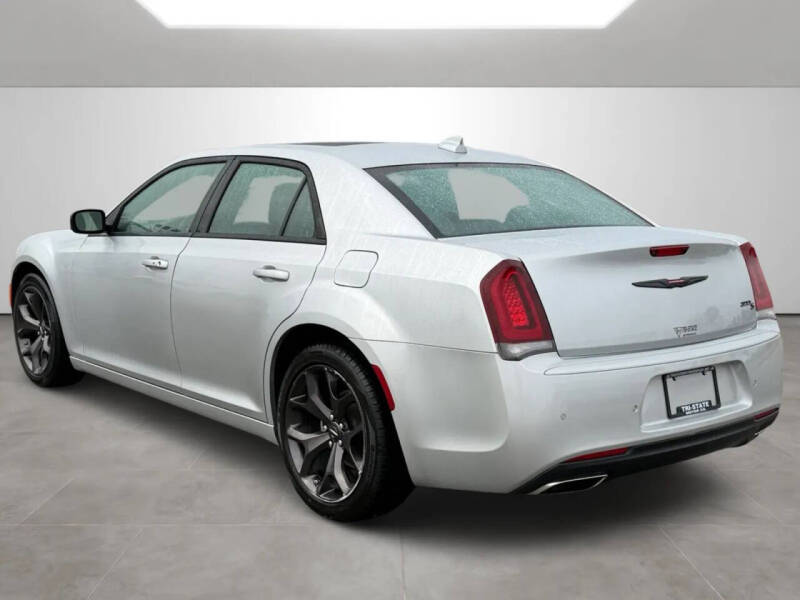 2023 Chrysler 300 S V6