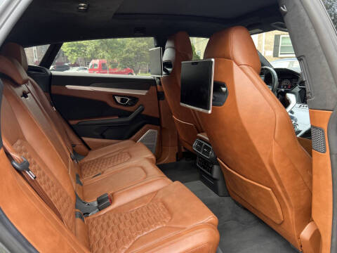 2019 Lamborghini Urus