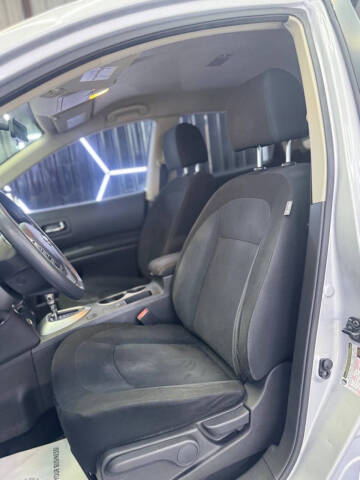 2014 Nissan Rogue Select S