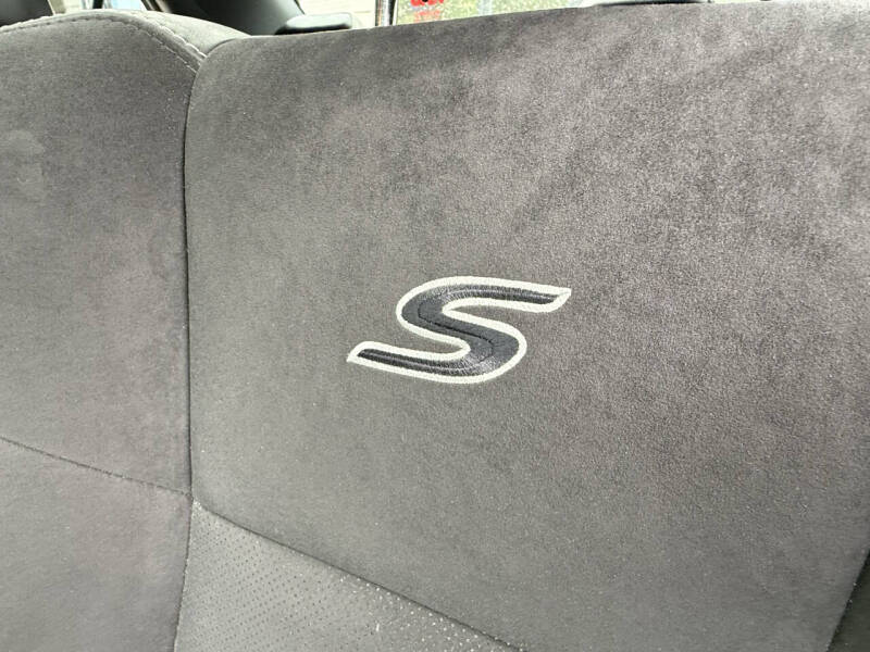 2019 Chrysler 300 S