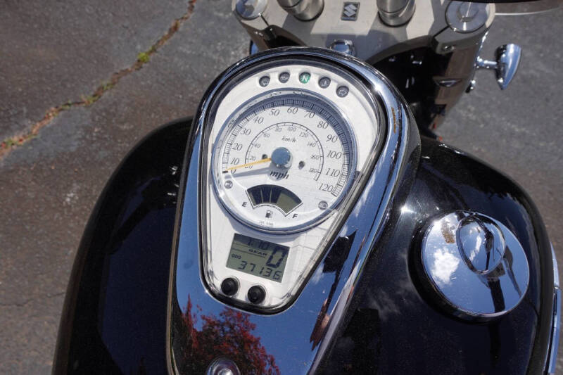 2009 Suzuki Boulevard