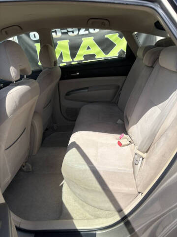 2005 Toyota Prius