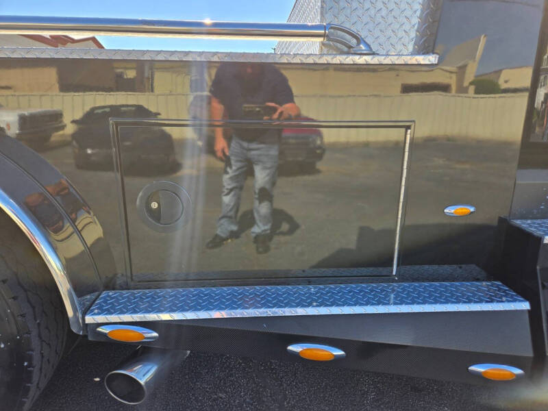 2007 Freightliner M2 106