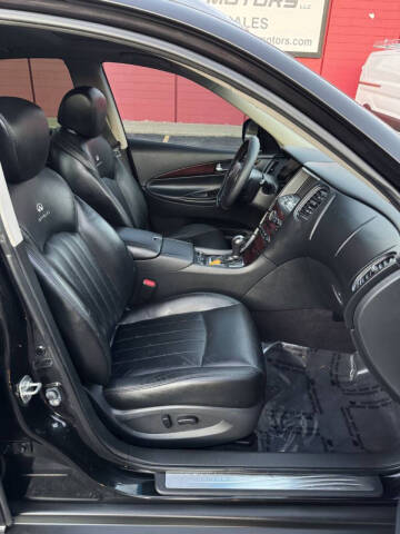 2013 Infiniti EX37