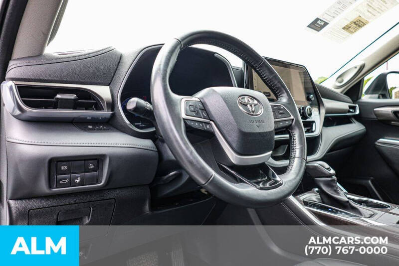 2023 Toyota Highlander Hybrid Limited