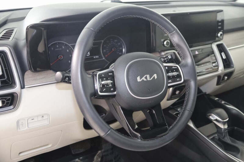 2023 Kia Sorento X-Line S