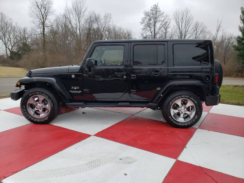 2017 Jeep Wrangler Unlimited for sale at TEAM ANDERSON AUTO GROUP INC in Richmond IN
