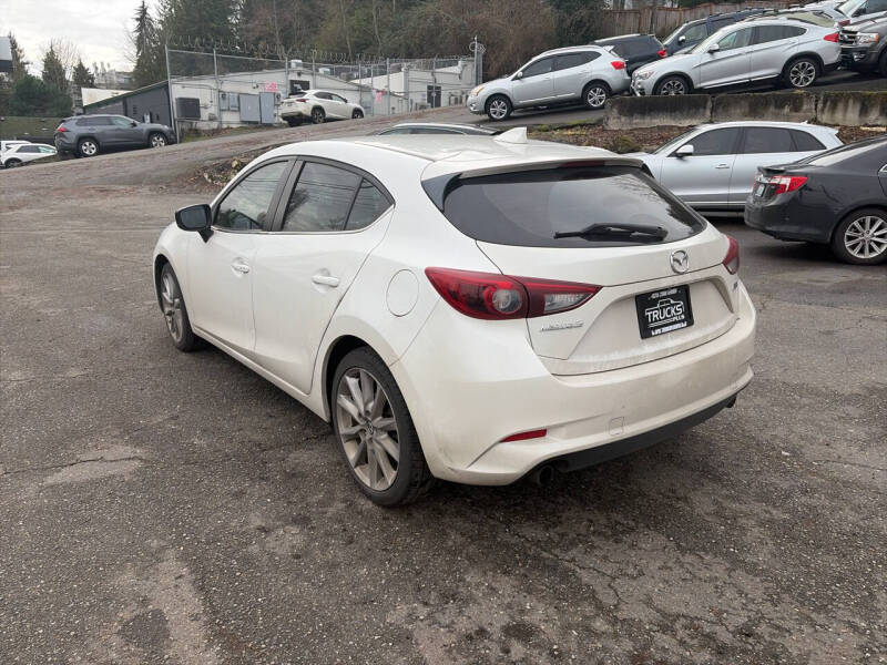 2017 Mazda MAZDA3 Grand Touring