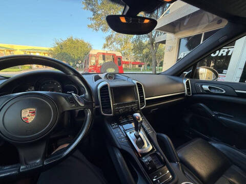 2014 Porsche Cayenne