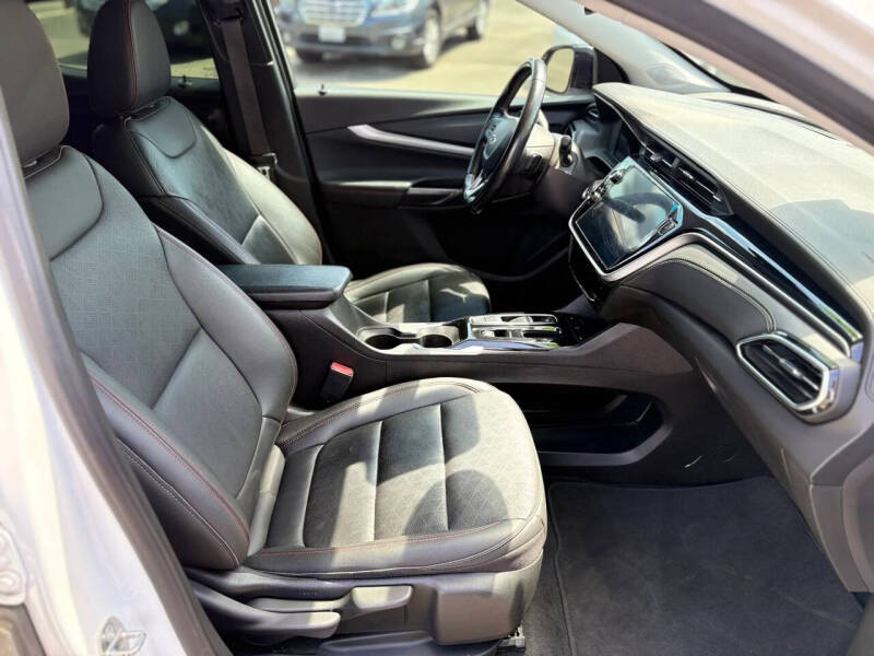 2023 Chevrolet Bolt EUV LT