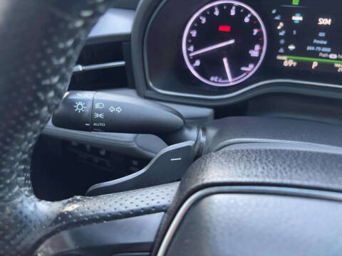 2019 Toyota Avalon Touring