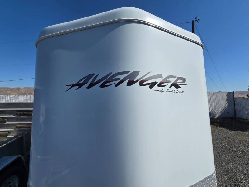 2003 Trailers west Avenger MX maximum