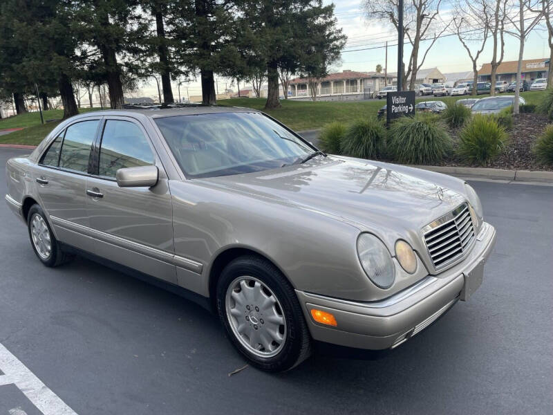 1998 Mercedes-Benz E-Class E 320