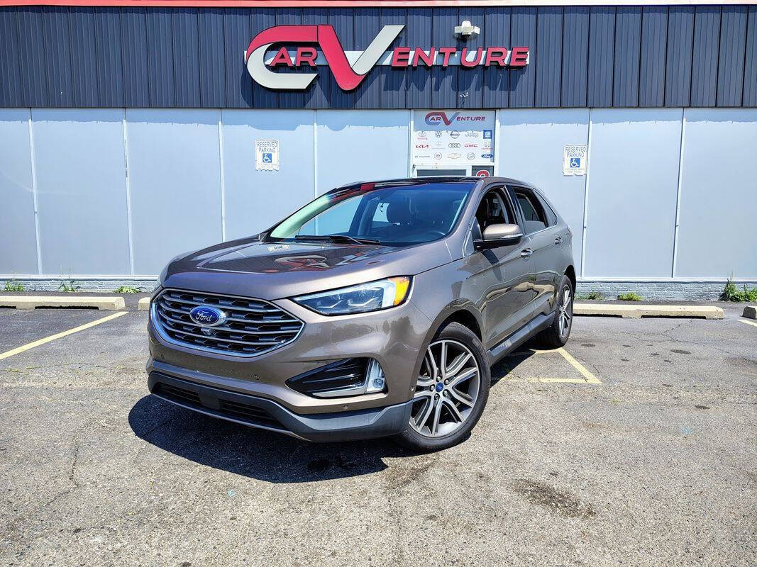 Dk. Gray 2019 Ford Edge Titanium AWD Titanium 4dr Crossover 1