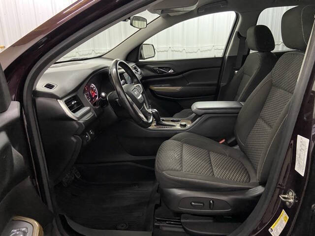 2017 GMC Acadia SLE-2