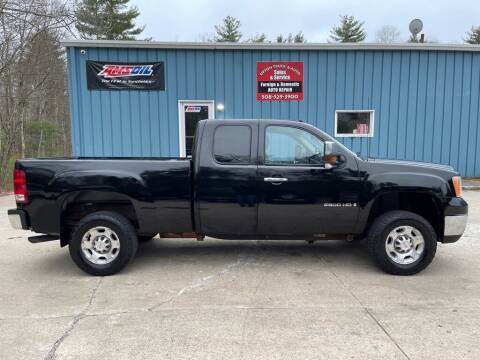 2009 GMC Sierra 2500HD for sale at Upton Truck and Auto in Upton MA