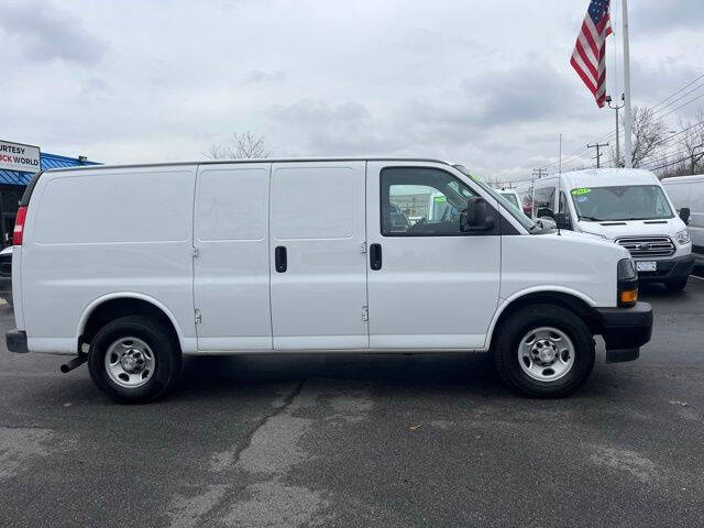2021 Chevrolet Express 2500
