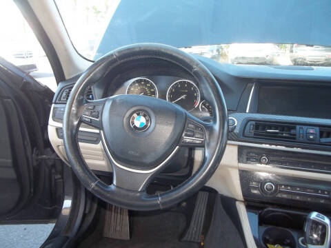 2014 BMW 5 Series 528i