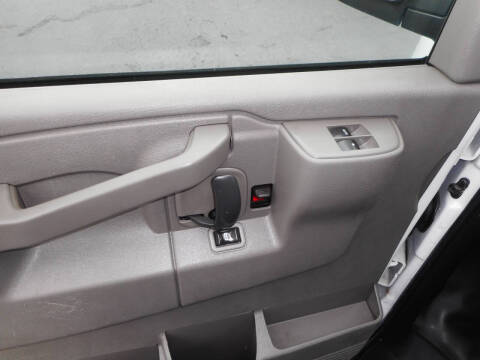 2016 Chevrolet Express 2500