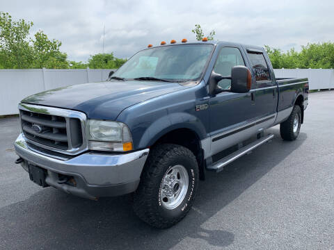 2004 Ford F-250 Super Duty for sale at Caps Cars Of Taylorville in Taylorville IL