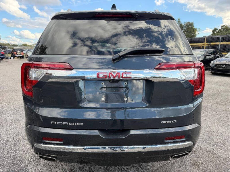 2021 GMC Acadia Denali