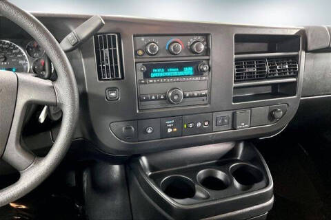 2025 GMC Savana LT 3500