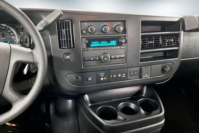 2025 GMC Savana LT 3500