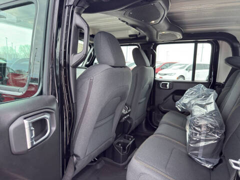 2026 Jeep Gladiator Sport